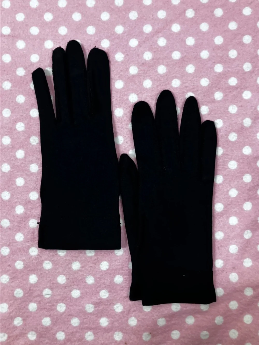 Vintage Isotoner Black Gloves OS - Picture 3 of 9
